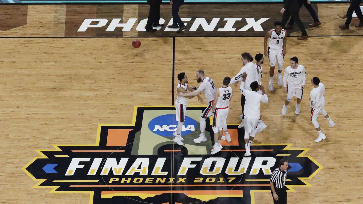 Gonzaga makes first NCAA title game with win over S Carolina