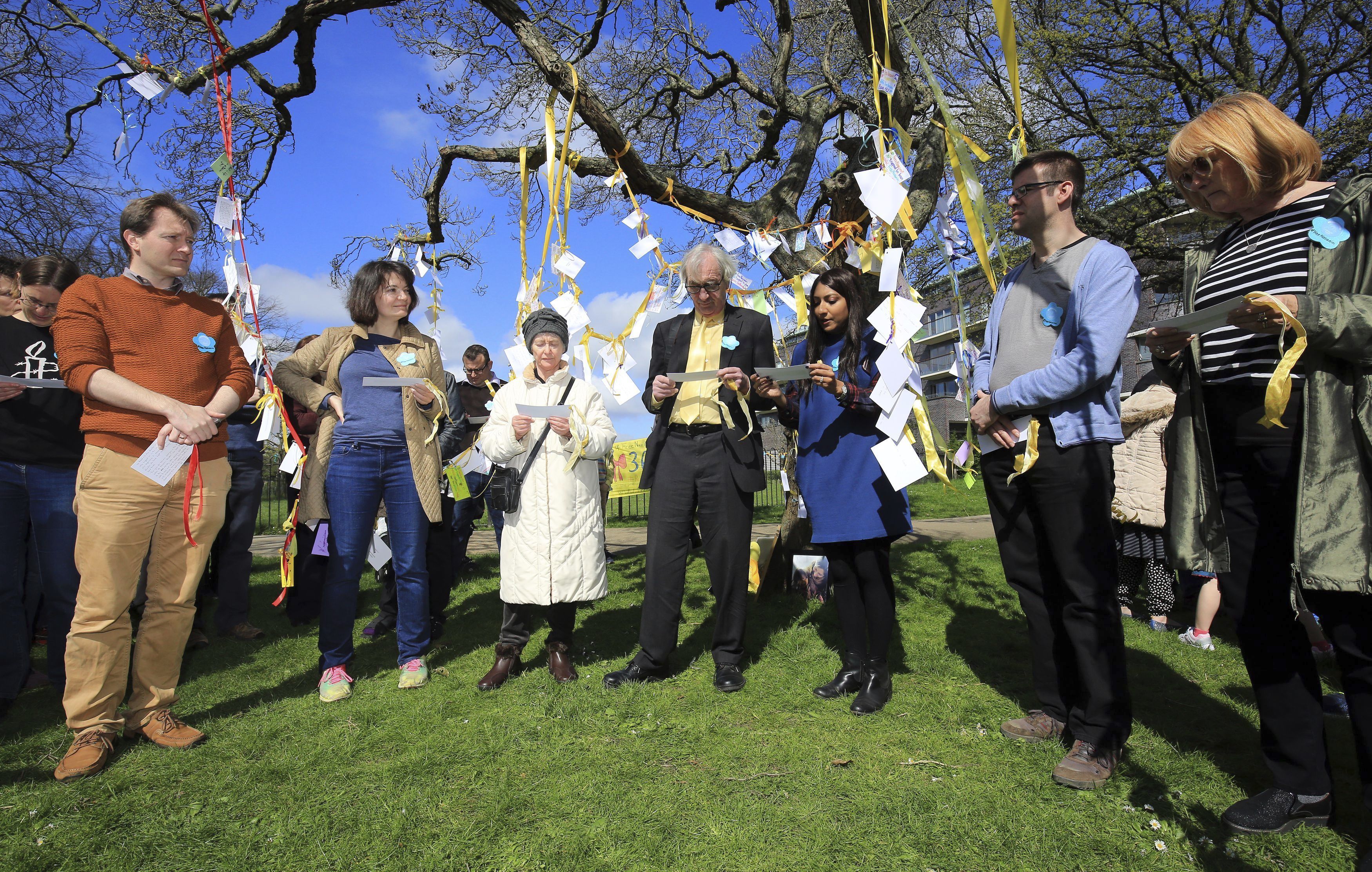 Family holds ceremony to remember detained woman