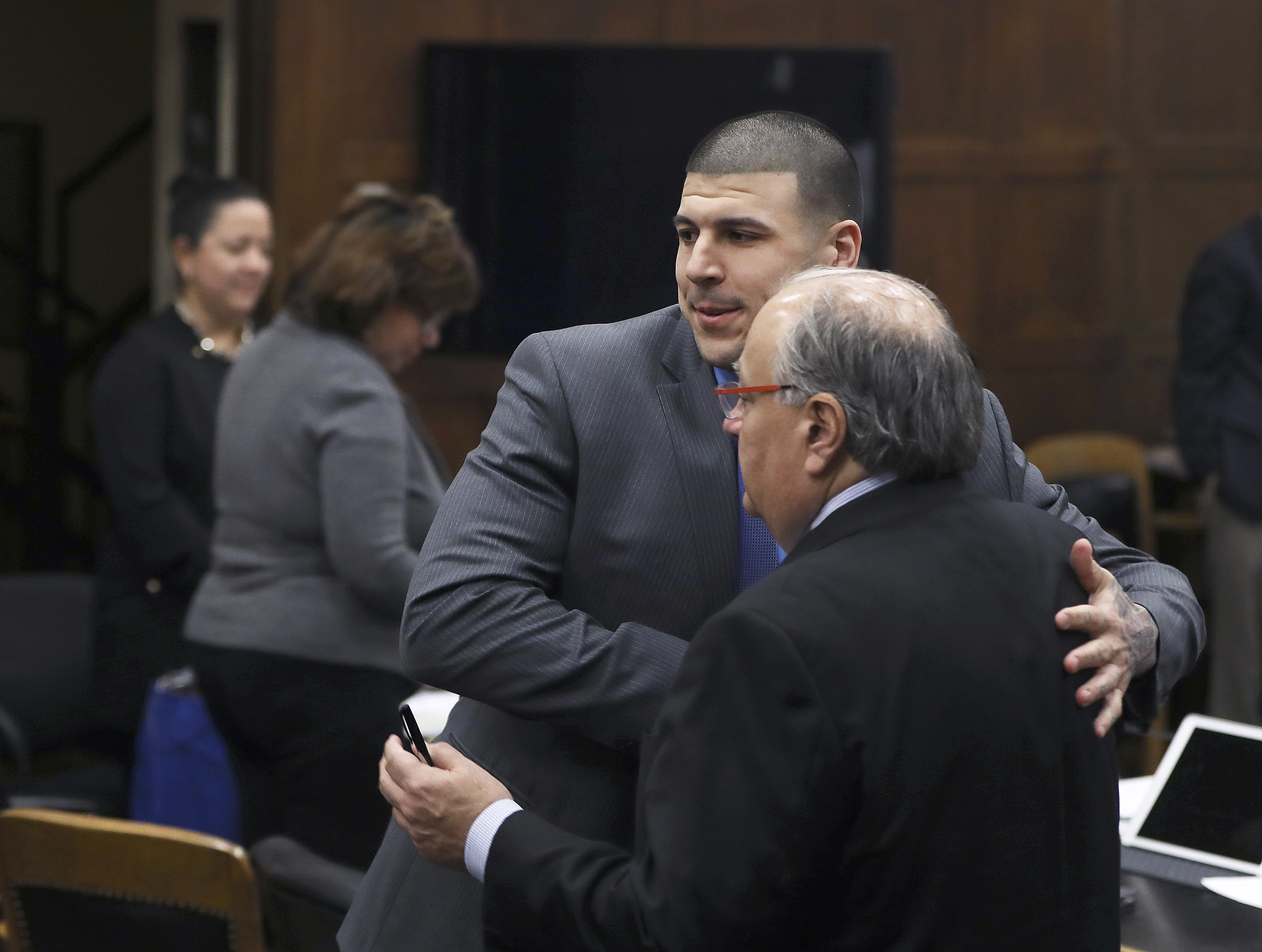 Aaron Hernandez lawyers intend call 3 witnesses, rest case