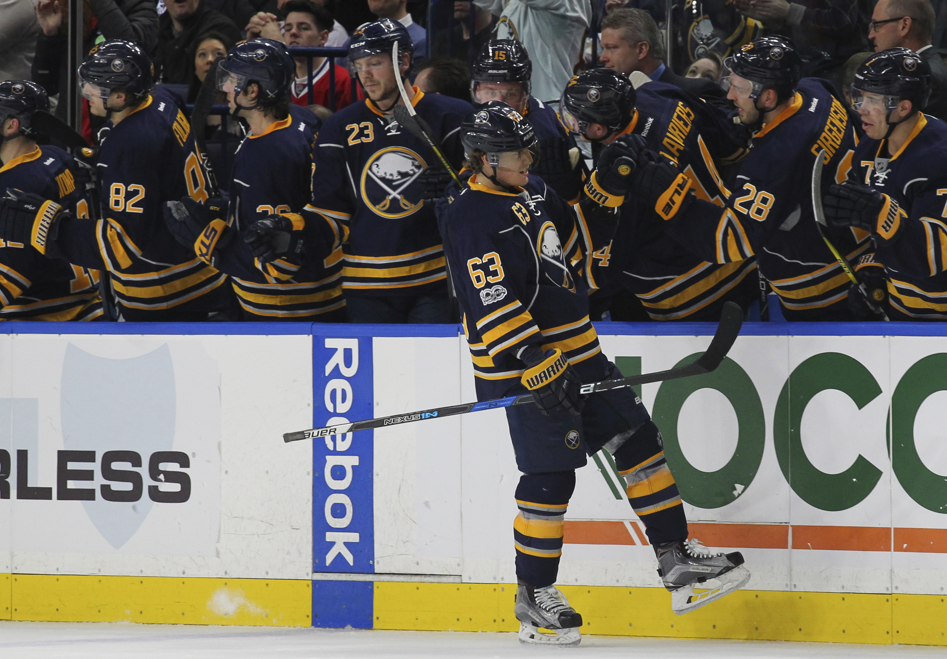Sabres snap Canadiens' 5-game win streak with 2-1 victory