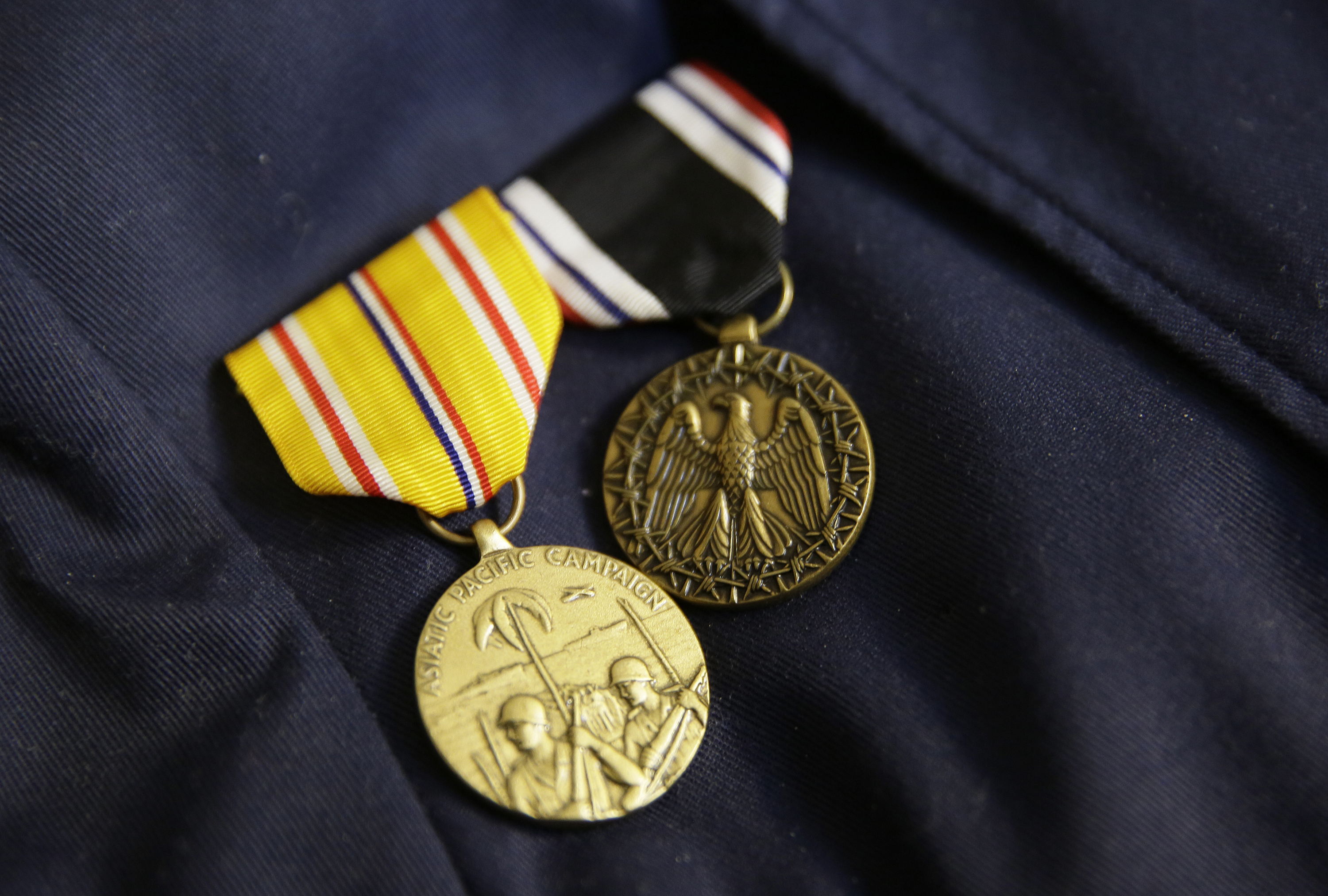 Filipino Bataan Death March survivors mark 75th anniversary
