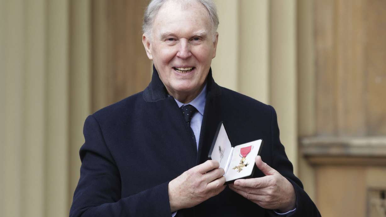 'Jewel in the Crown' actor Tim Pigott-Smith dies at 70