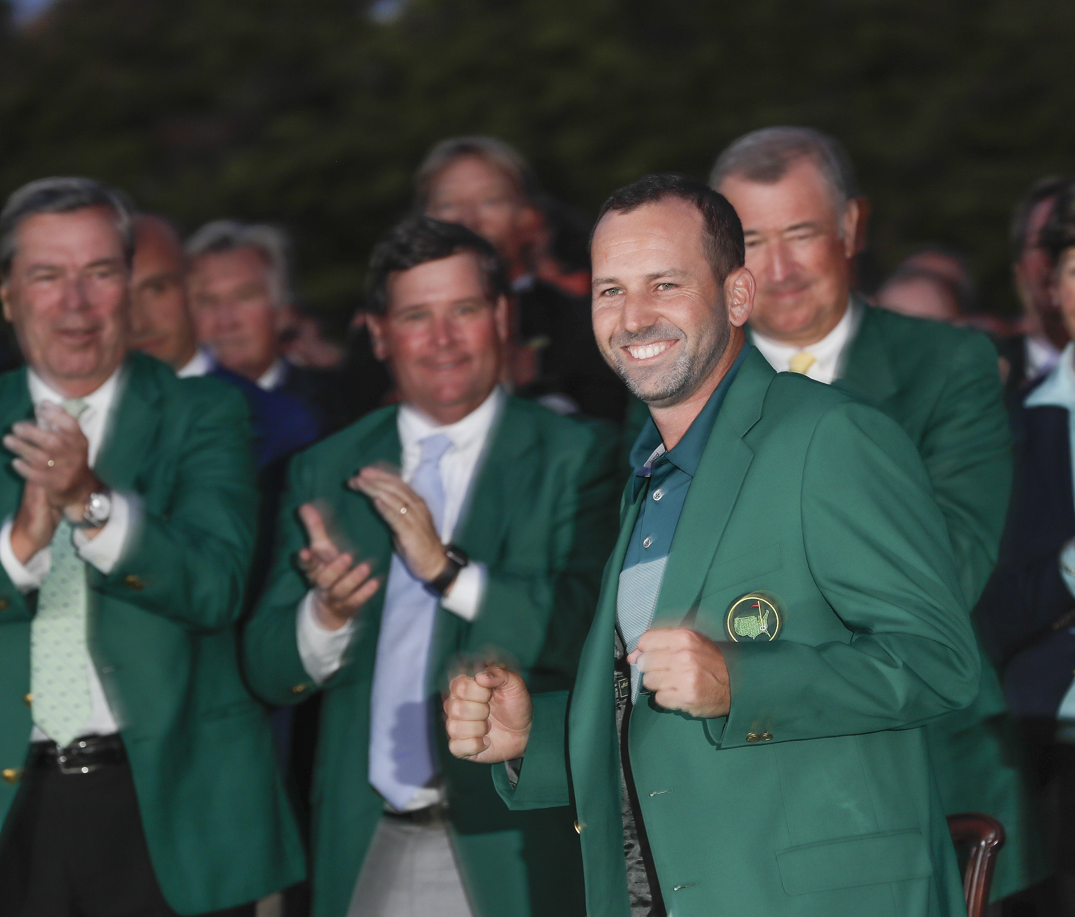 Masters-style green jacket bought for $5 sells for $139K
