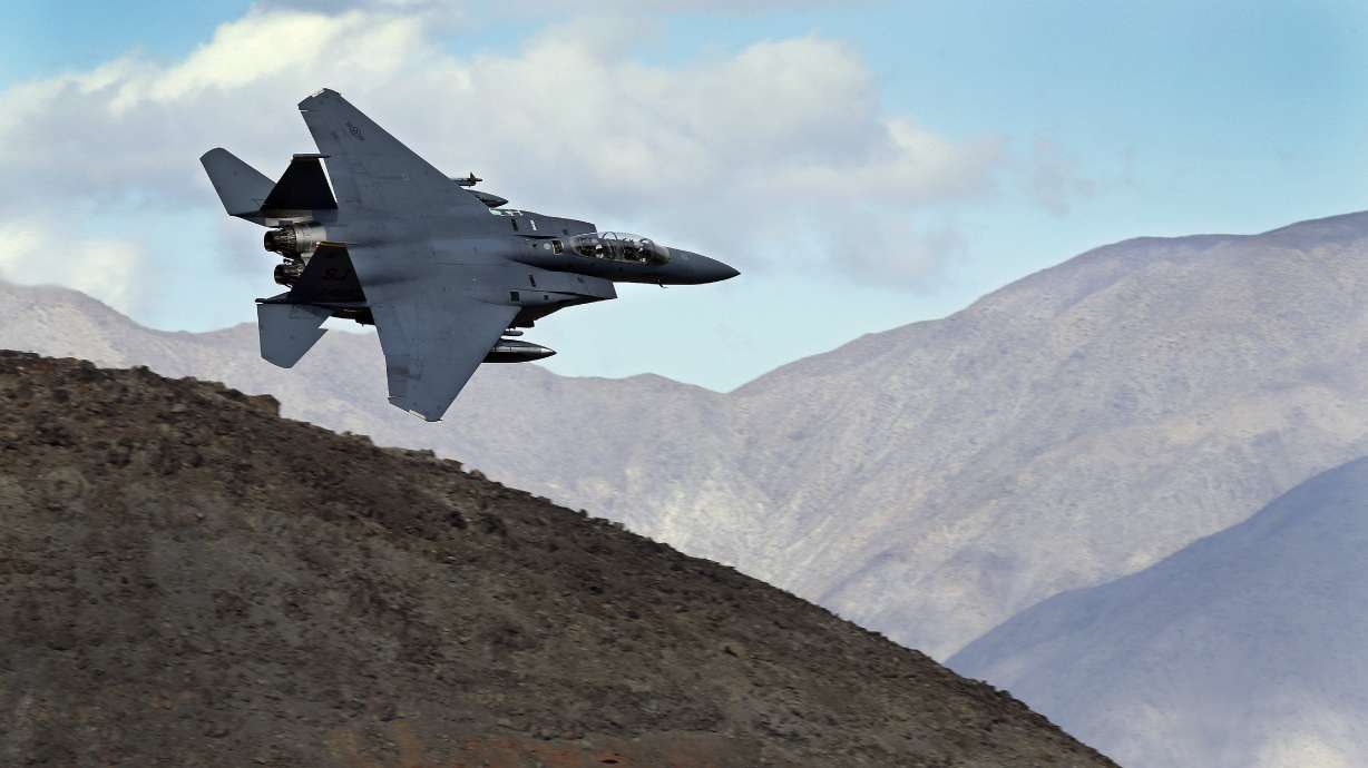 Jets zip through narrow Star Wars Canyon, drawing visitors