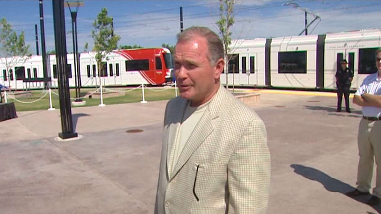 Indicted ex-UTA board member makes first appearance in federal court