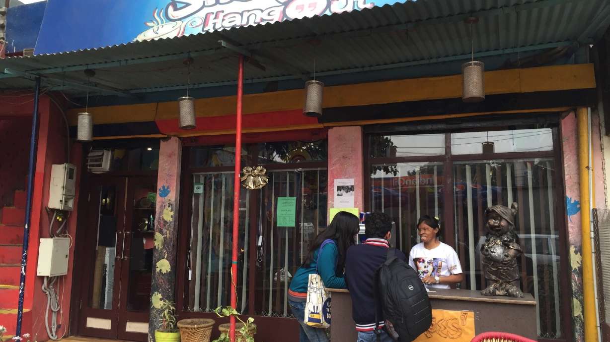 Curiosity runs both ways for solo female traveler in India