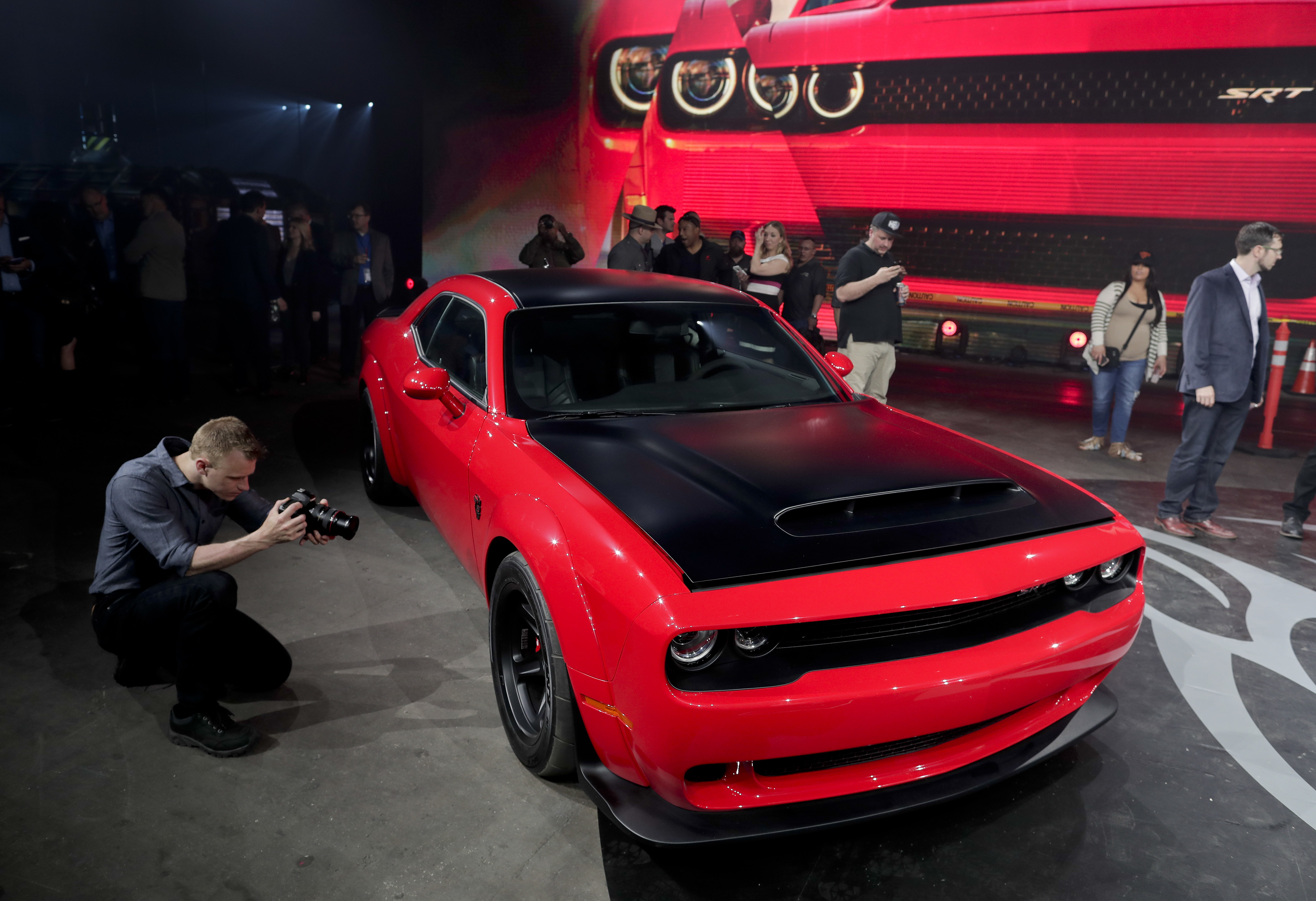 Auto show: SUVs of all sizes; Sonata aims for a comeback