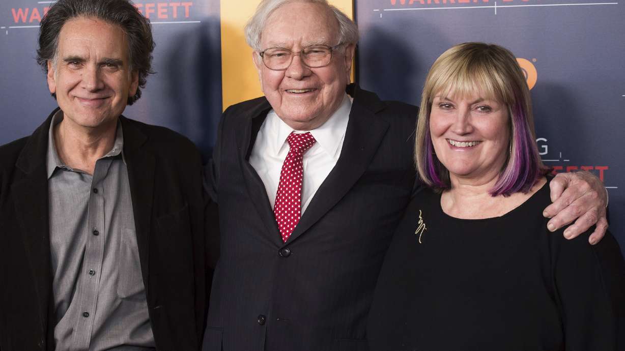 Buffett foundation unveils $90M plan to help girls of color