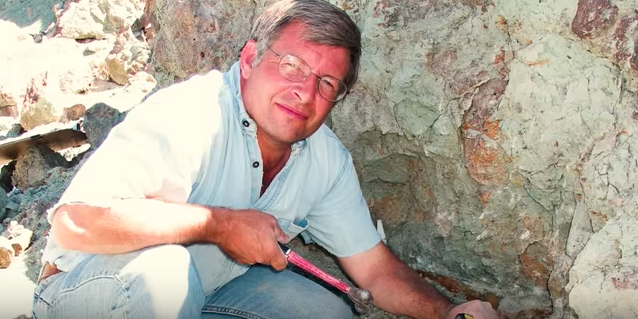 BYU professors discover new dinosaur in Moab