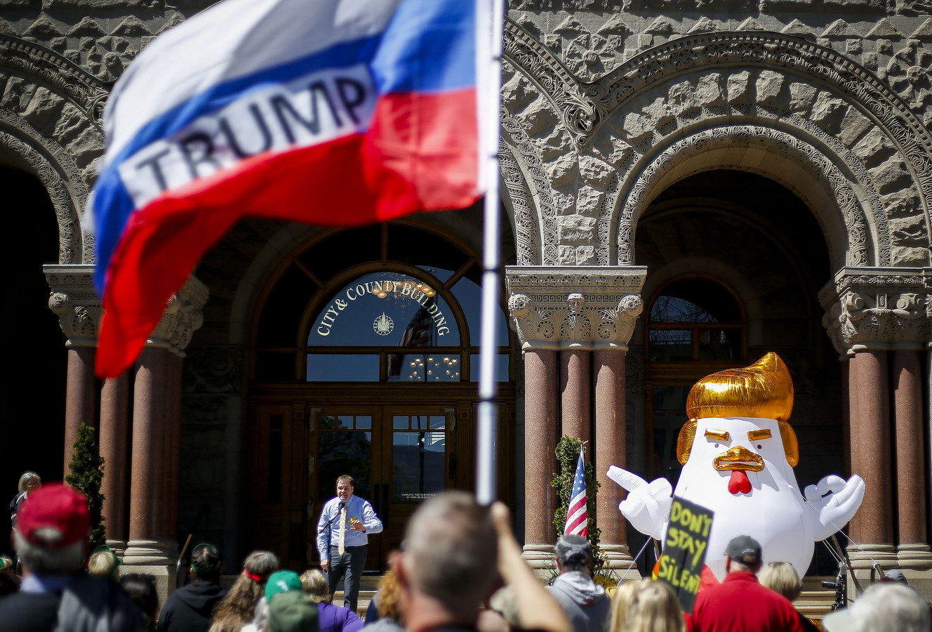 Thomas Taylor speaks to activists and protestors gathered outside the Salt Lake City-County Building in Salt Lake City for a Tax Day march calling for government transparency before making a 1,040-step loop on Saturday, April 15, 2017. (Photo: Nicole Boliaux, Deseret News)