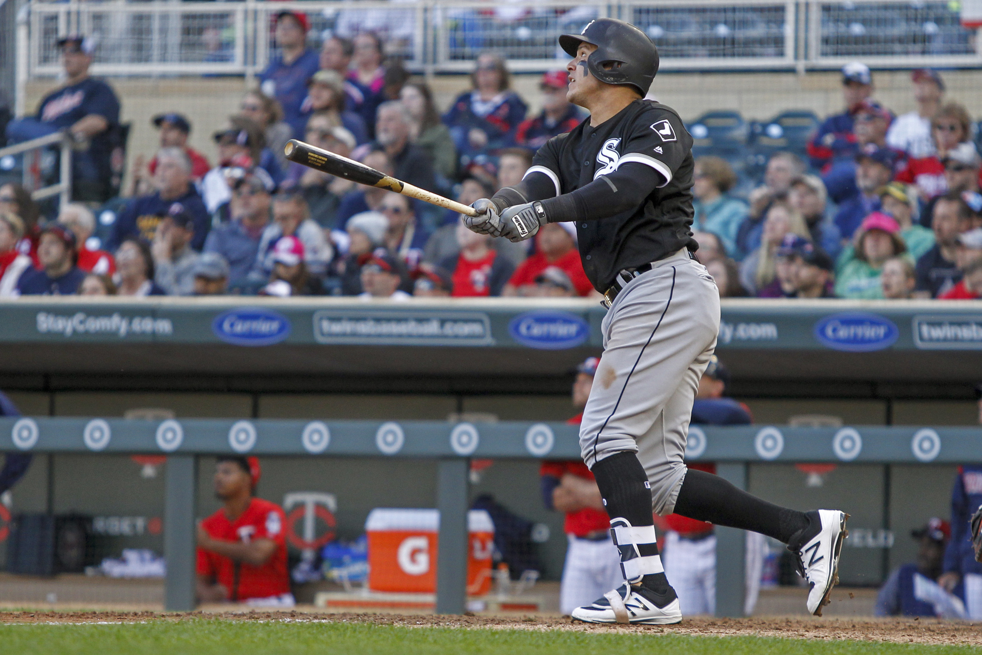 Garcia's 10th-inning homer leads White Sox over Twins 3-1