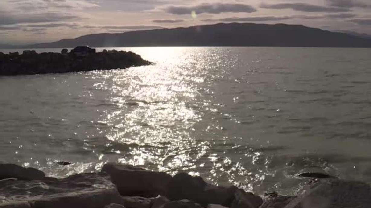 Teenager walks 6 miles across Utah Lake ice after argument with parents