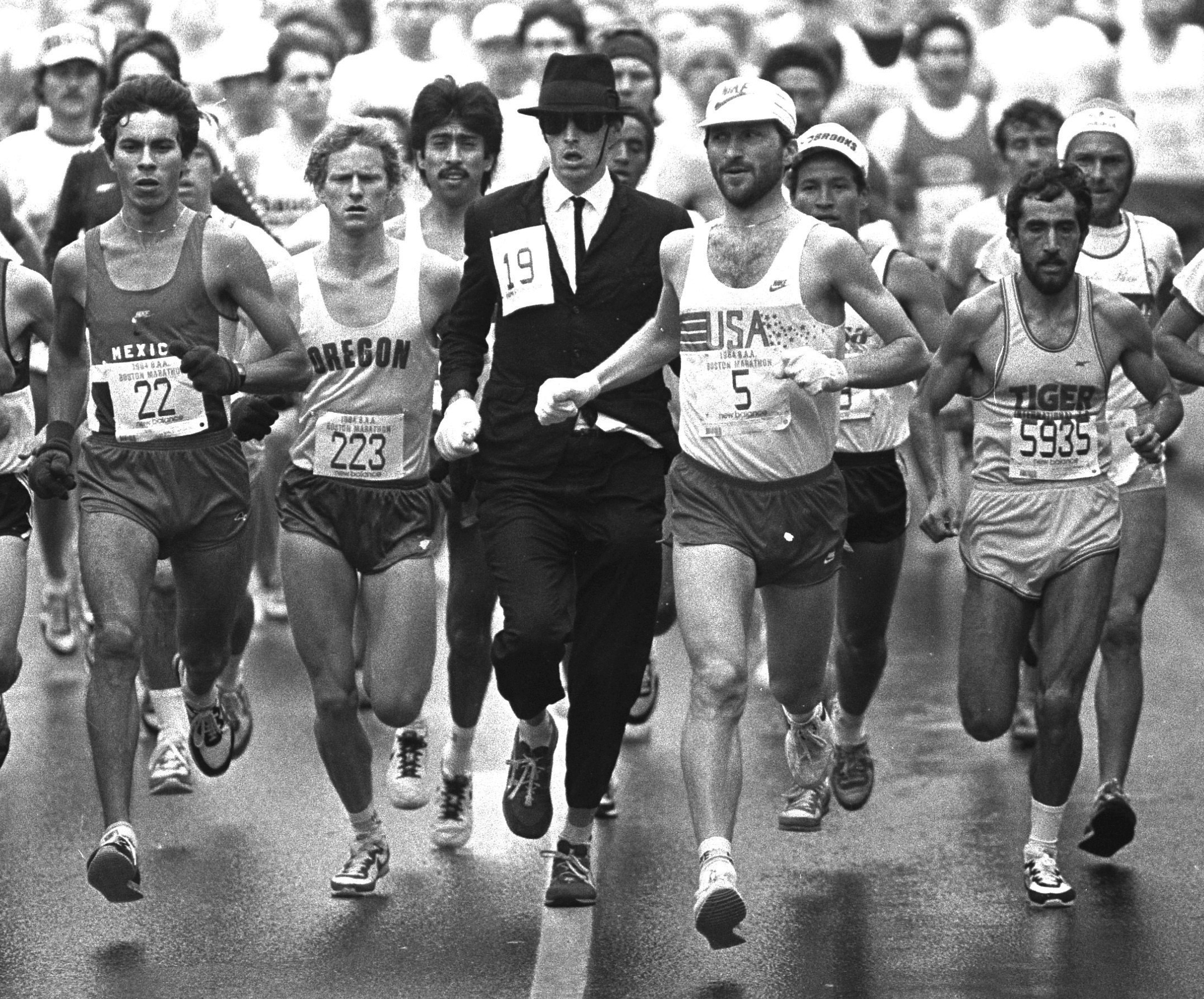 Tom Fleming, twice NYC Marathon champ, dies coaching at meet
