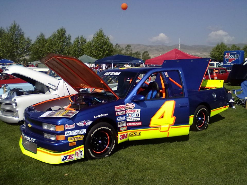 Lindon father, son spend 10 years building street-legal race truck