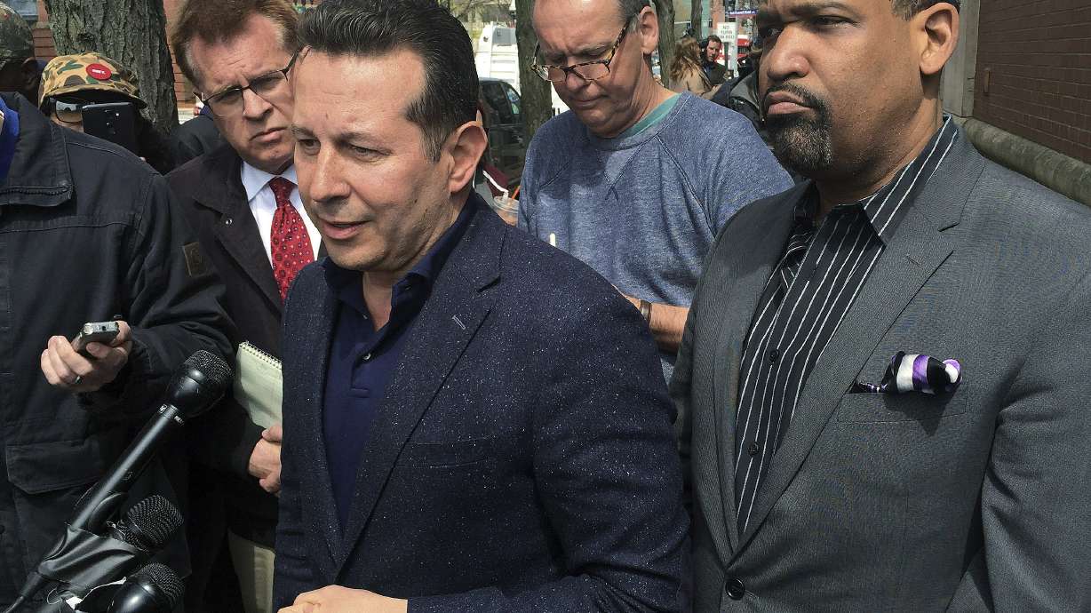 Judge orders evidence preserved in Hernandez prison suicide