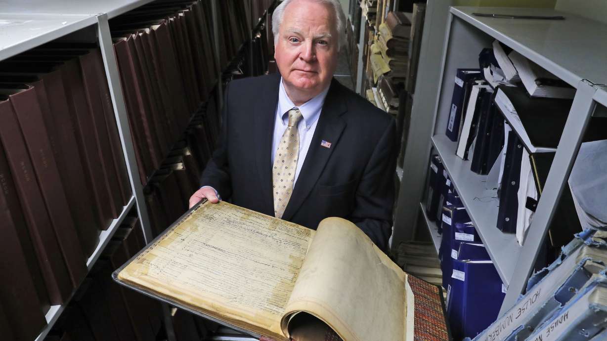 Scams push foreclosure fraud to limit, taking victims' homes