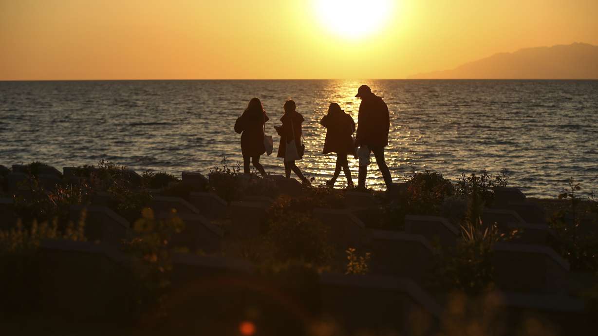 Gallipoli dead remembered on 102nd anniversary of WWI battle