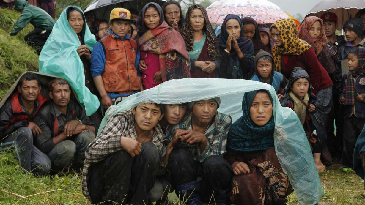 Nepal makes scant progress in rebuilding 2 years after quake