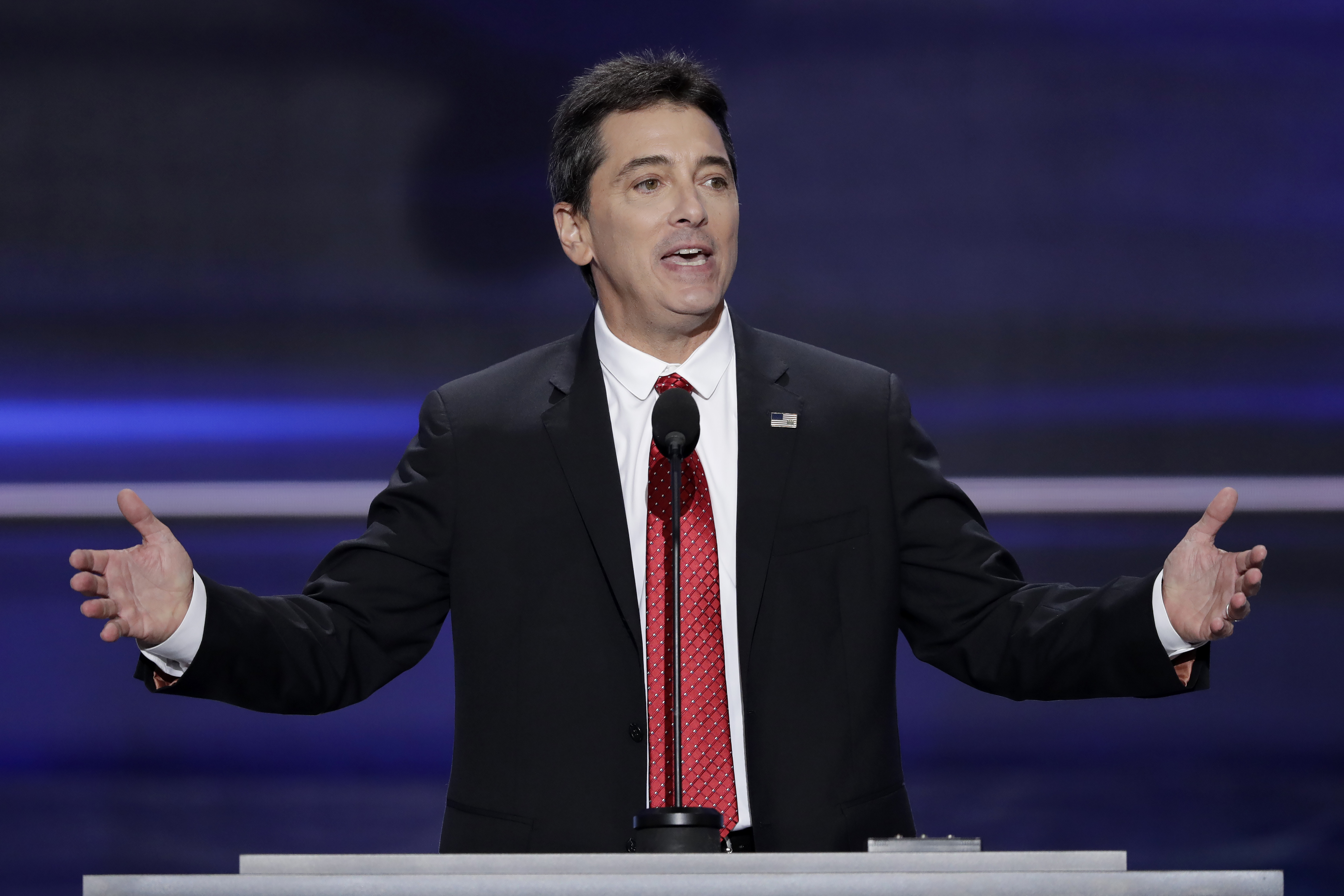 Scott Baio explains remarks on Erin Moran after backlash
