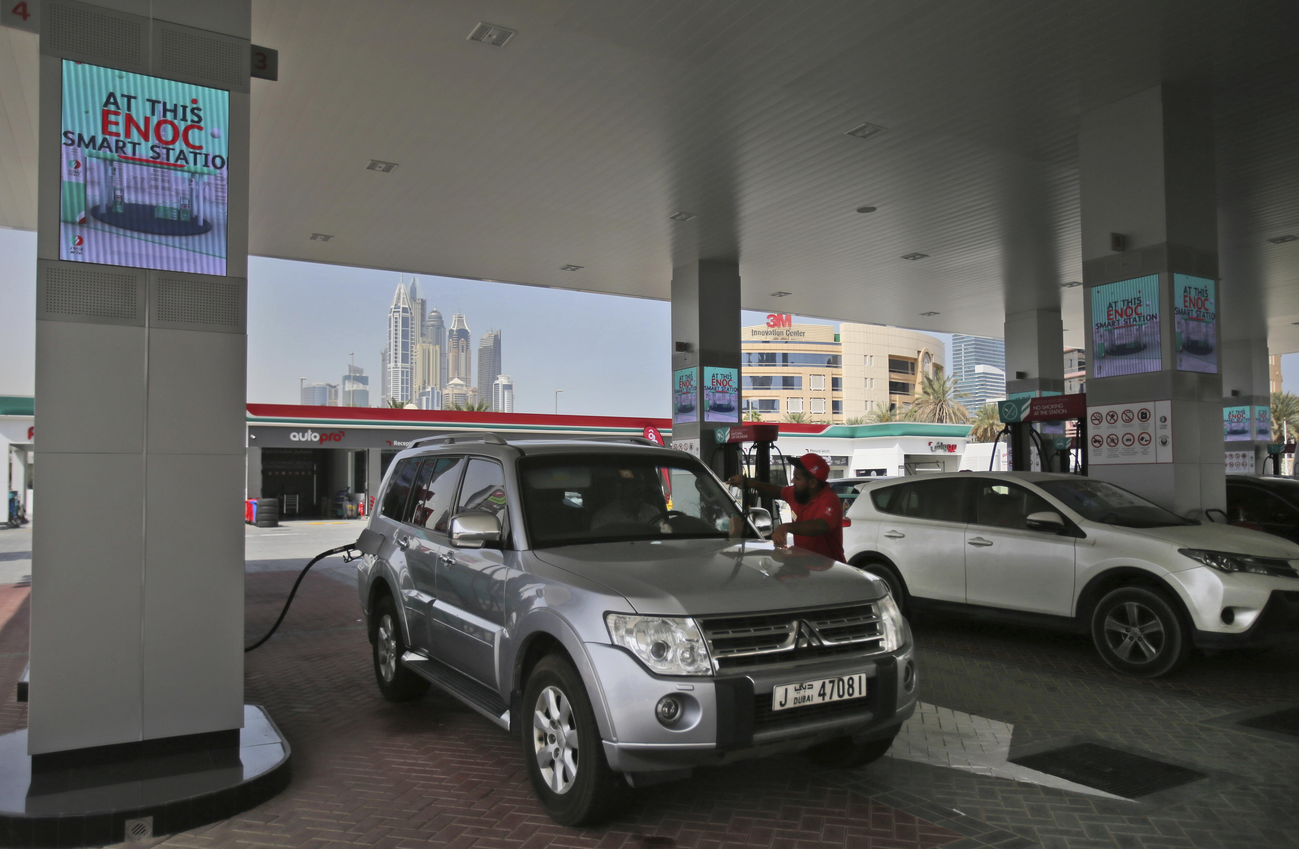 UAE's first solar-powered gas station opens in Dubai