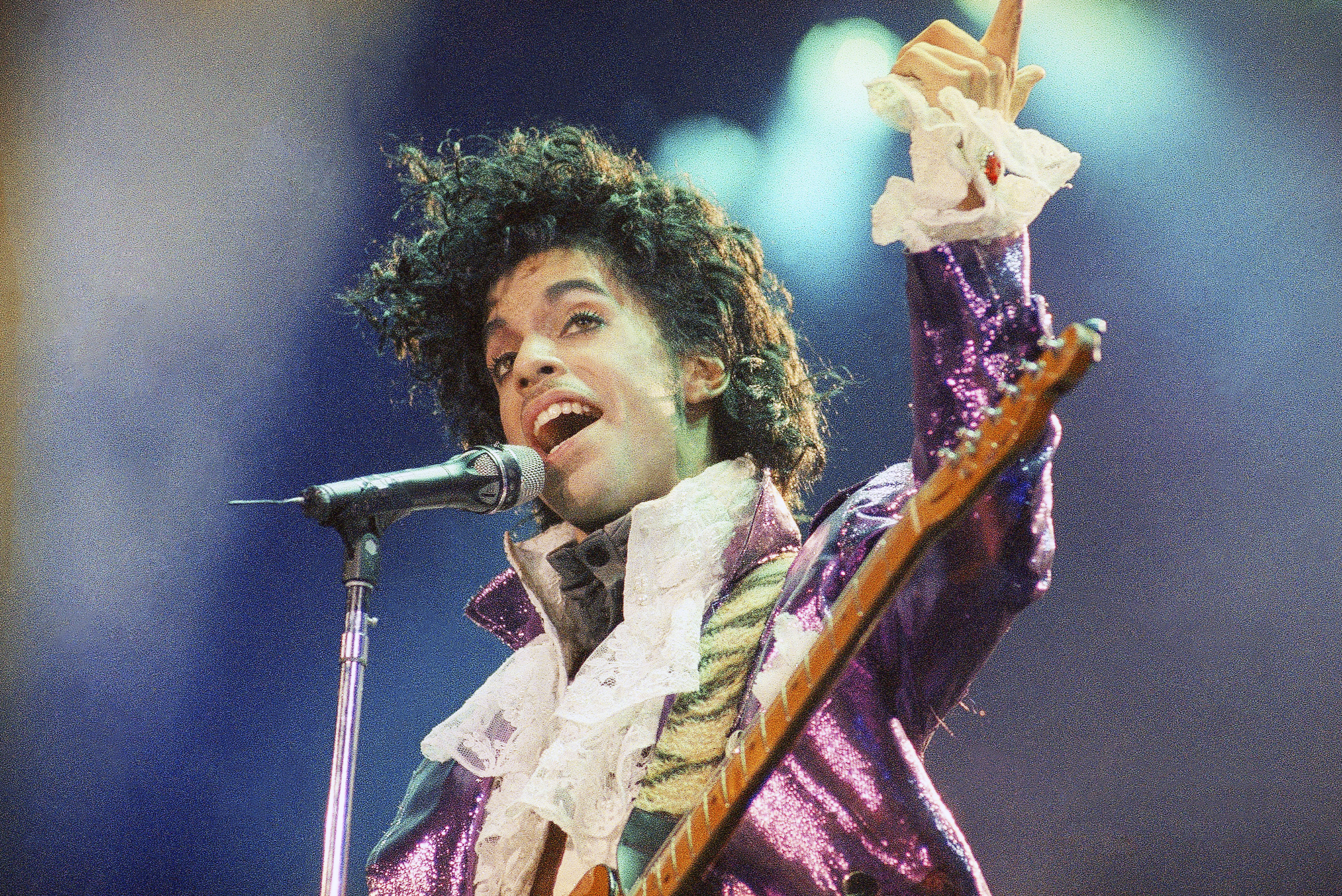 'Purple Rain' re-issue to feature unreleased Prince songs