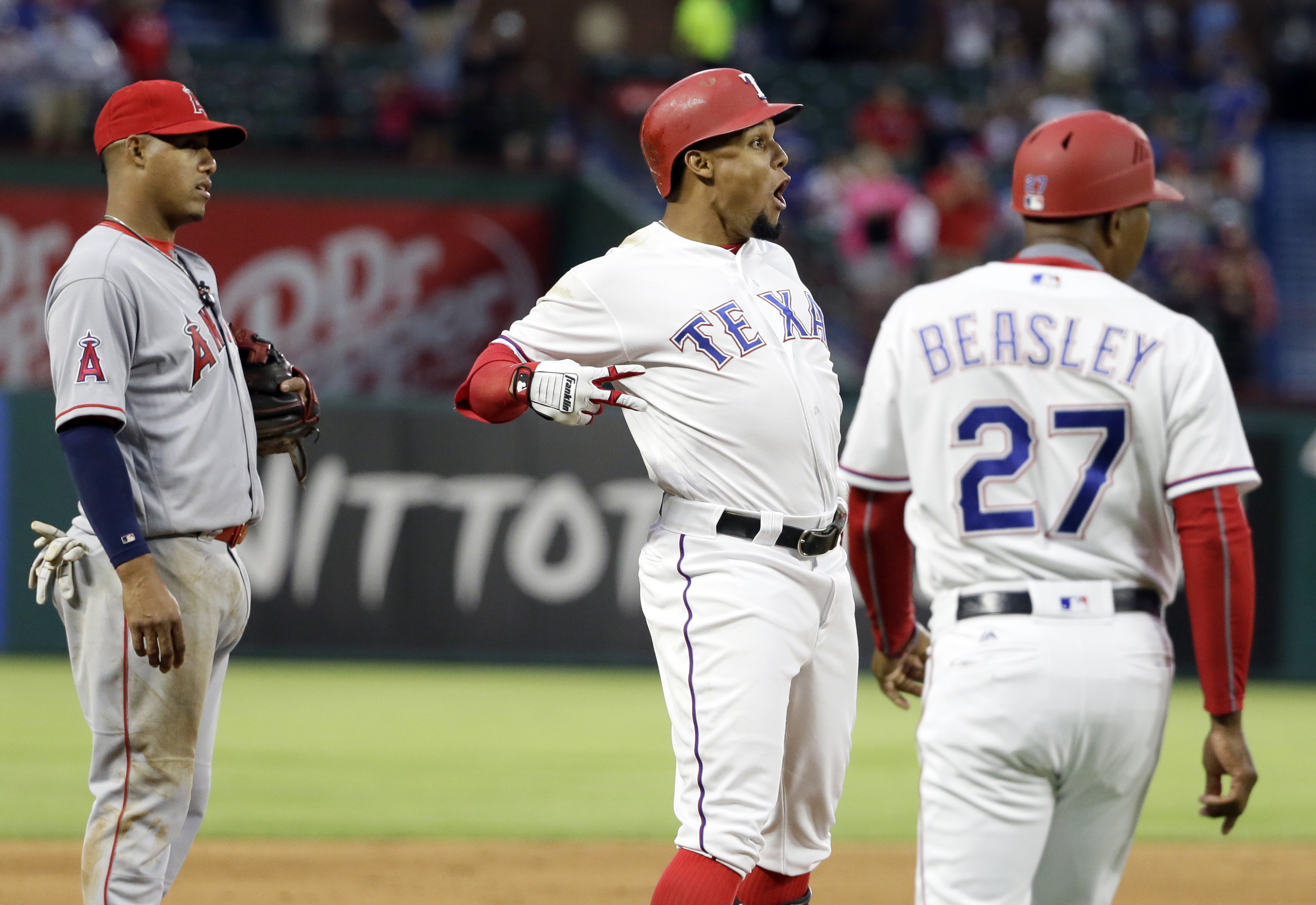 Gomez's cycle, Darvish's pitching lead Rangers to 6-3 win