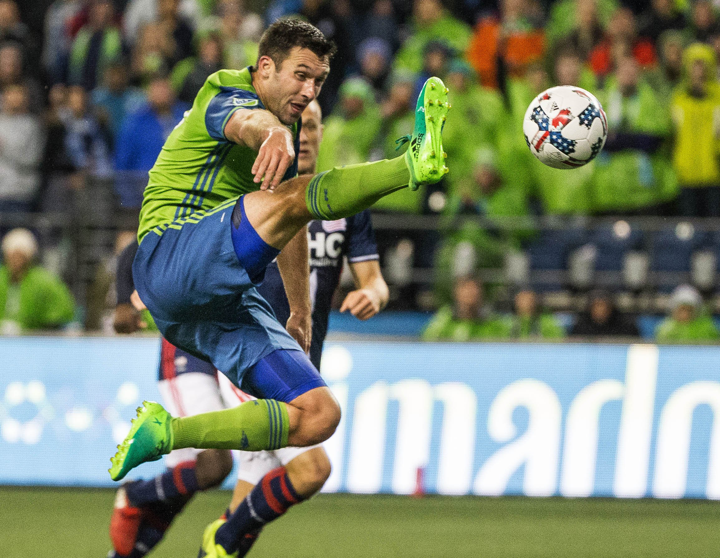 Sounders rally to 3-3 draw with Revolution