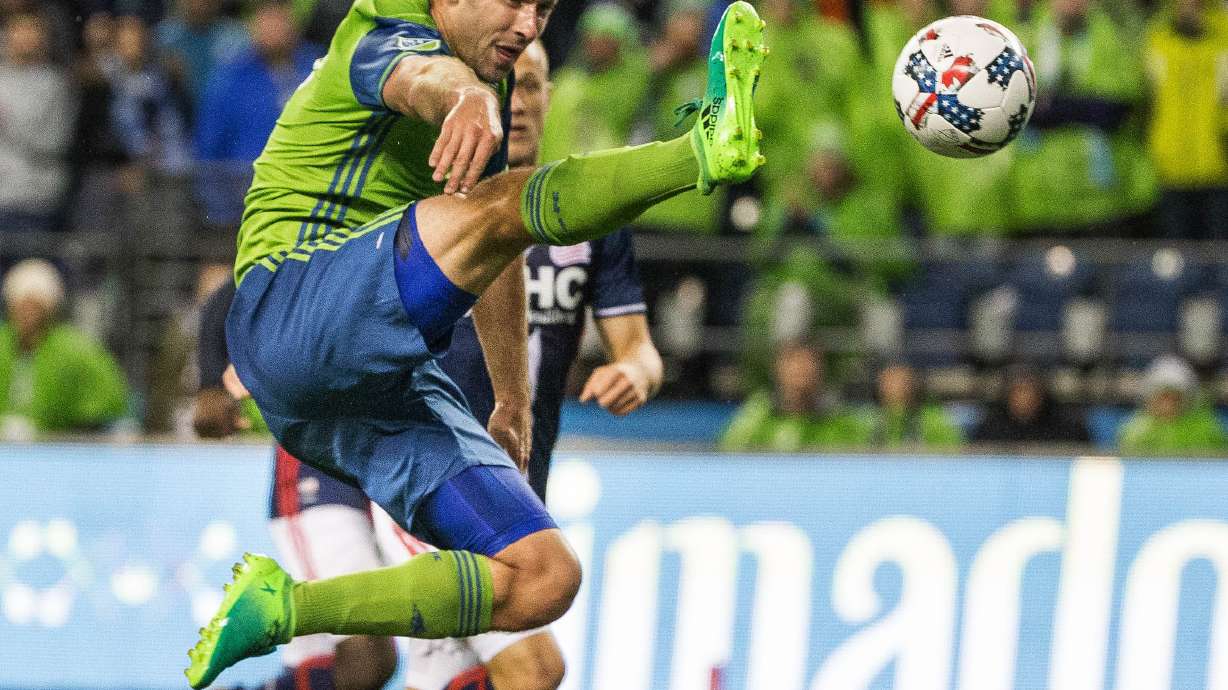 Sounders rally to 3-3 draw with Revolution