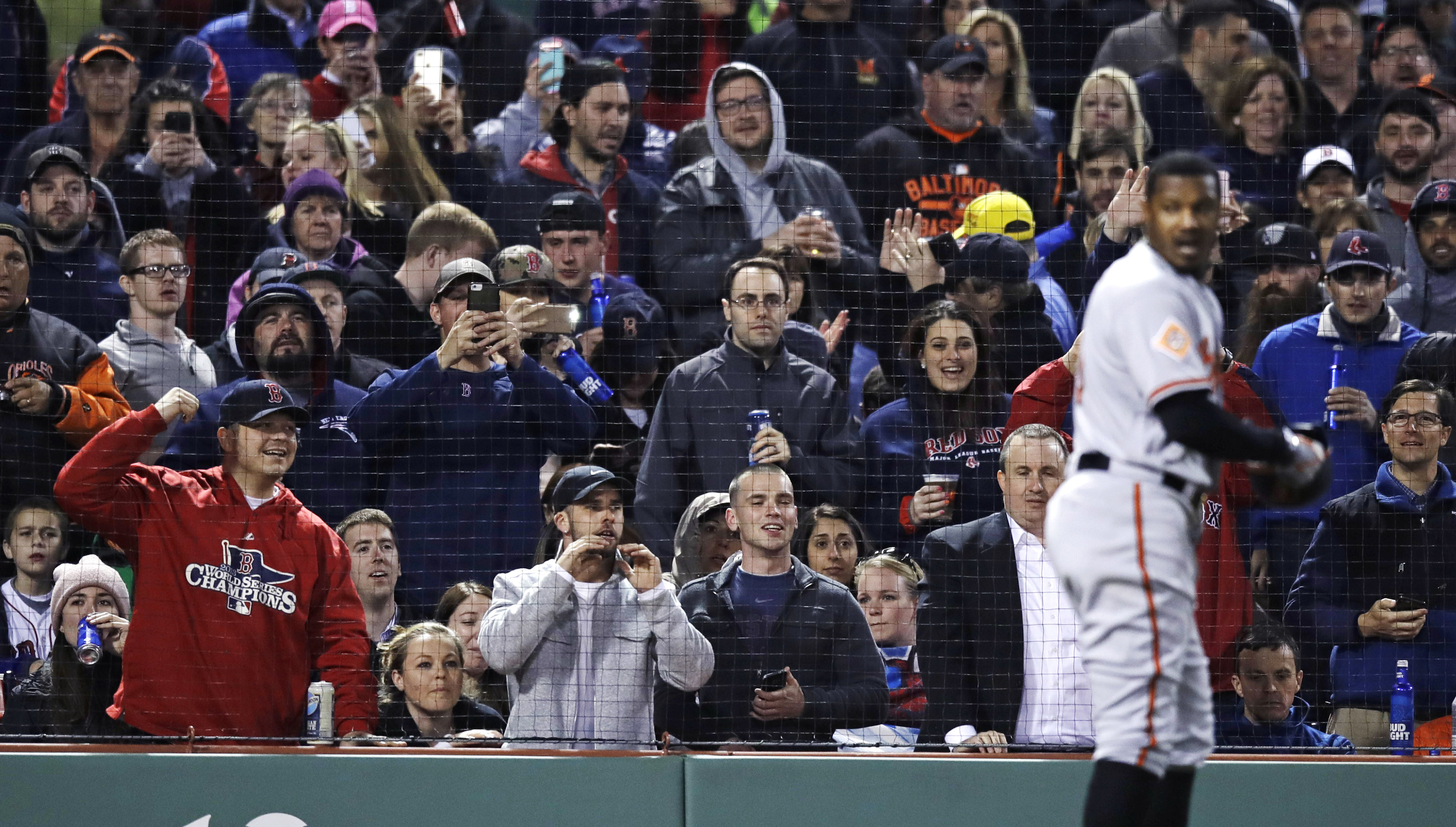 Gausman ejected after hitting batter, Red Sox top O's 4-2