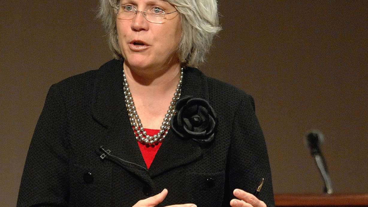 Jury: Univ. of Iowa discriminated against athletic official