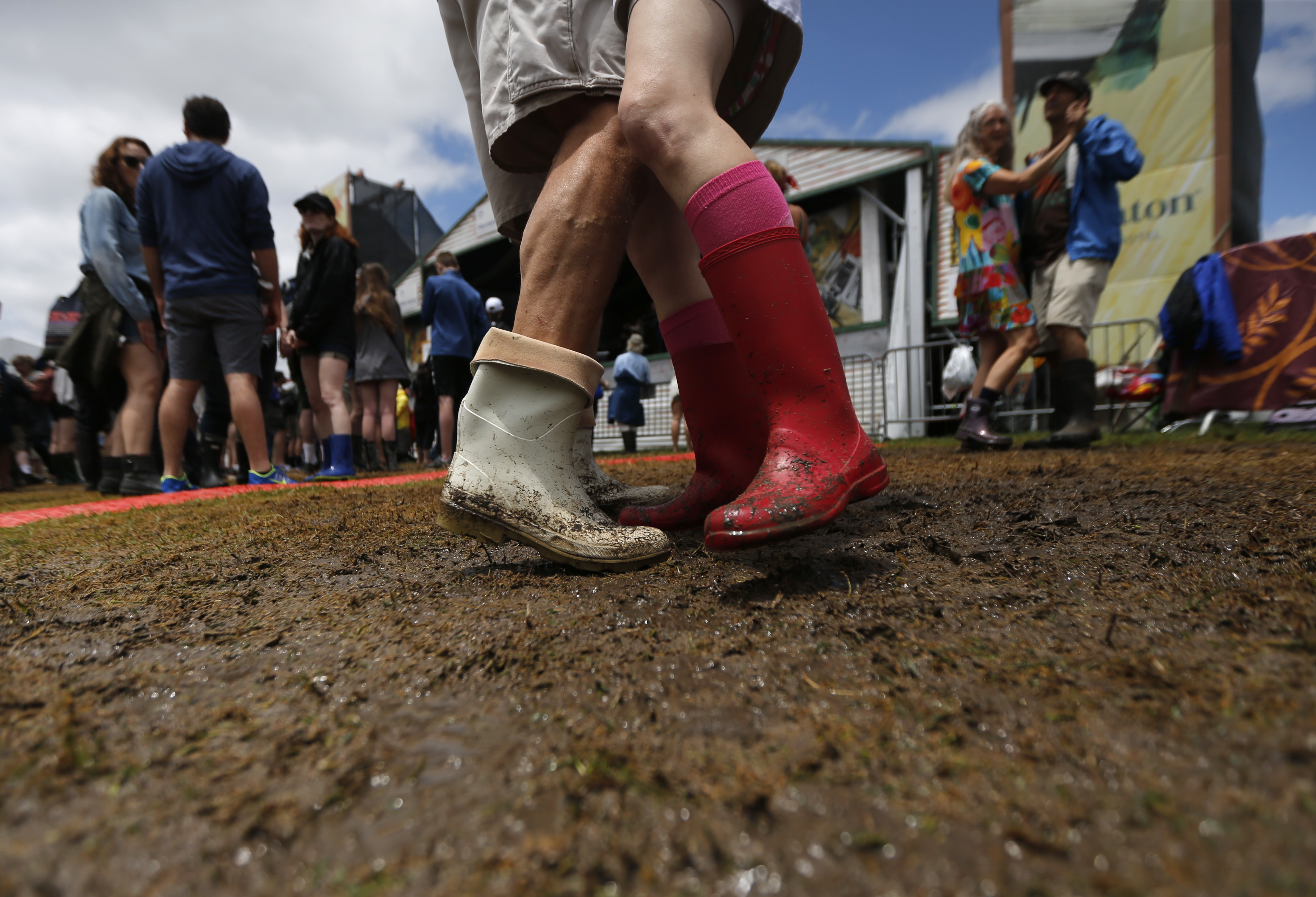 Wilco, Dave Matthews on main stages at New Orleans festival