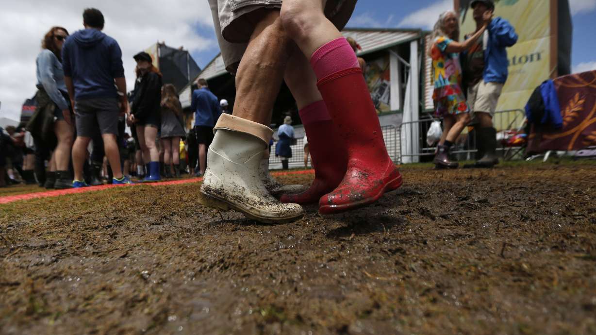 Wilco, Dave Matthews on main stages at New Orleans festival