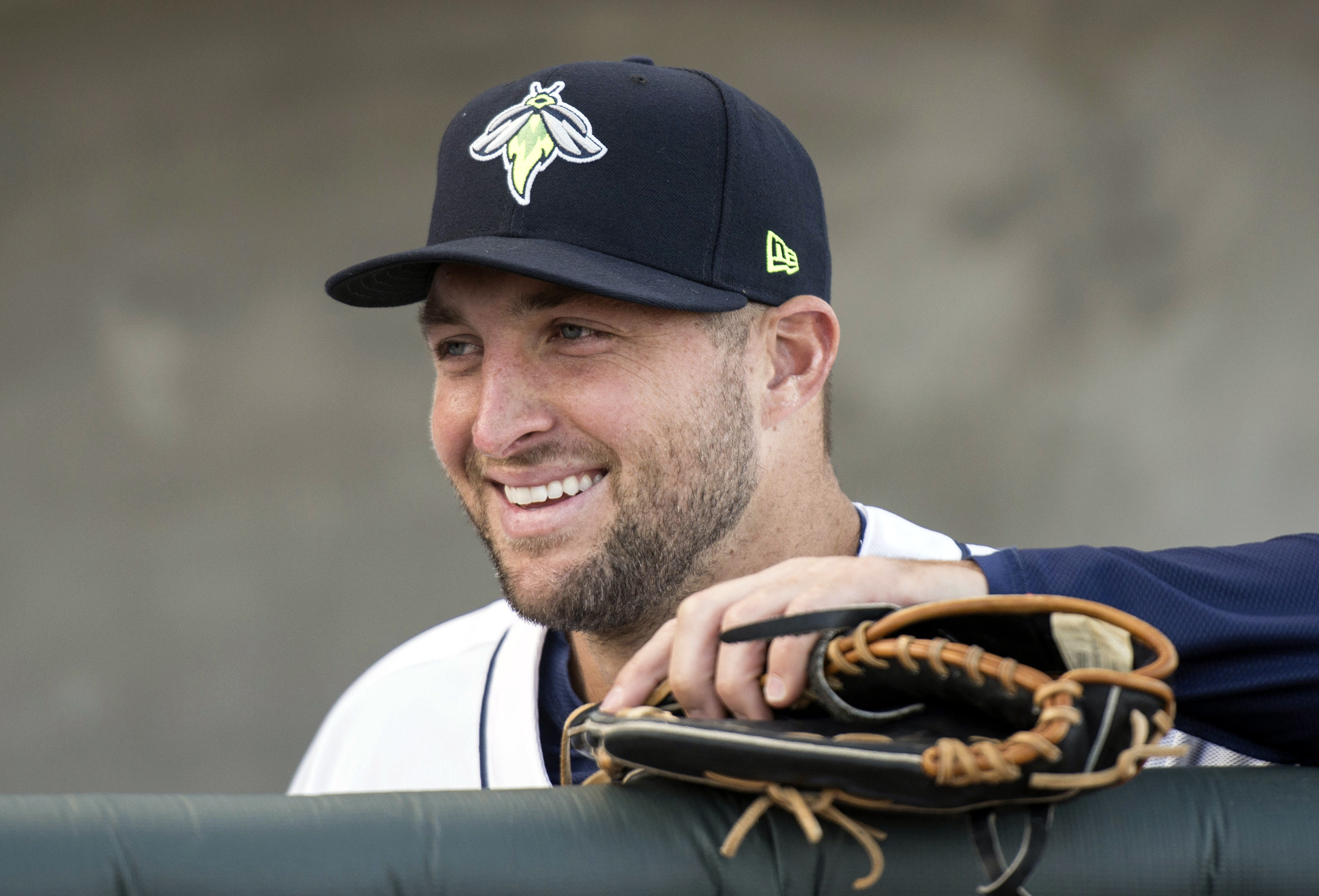 Tebow huge draw in the minors, fans packing small stadiums