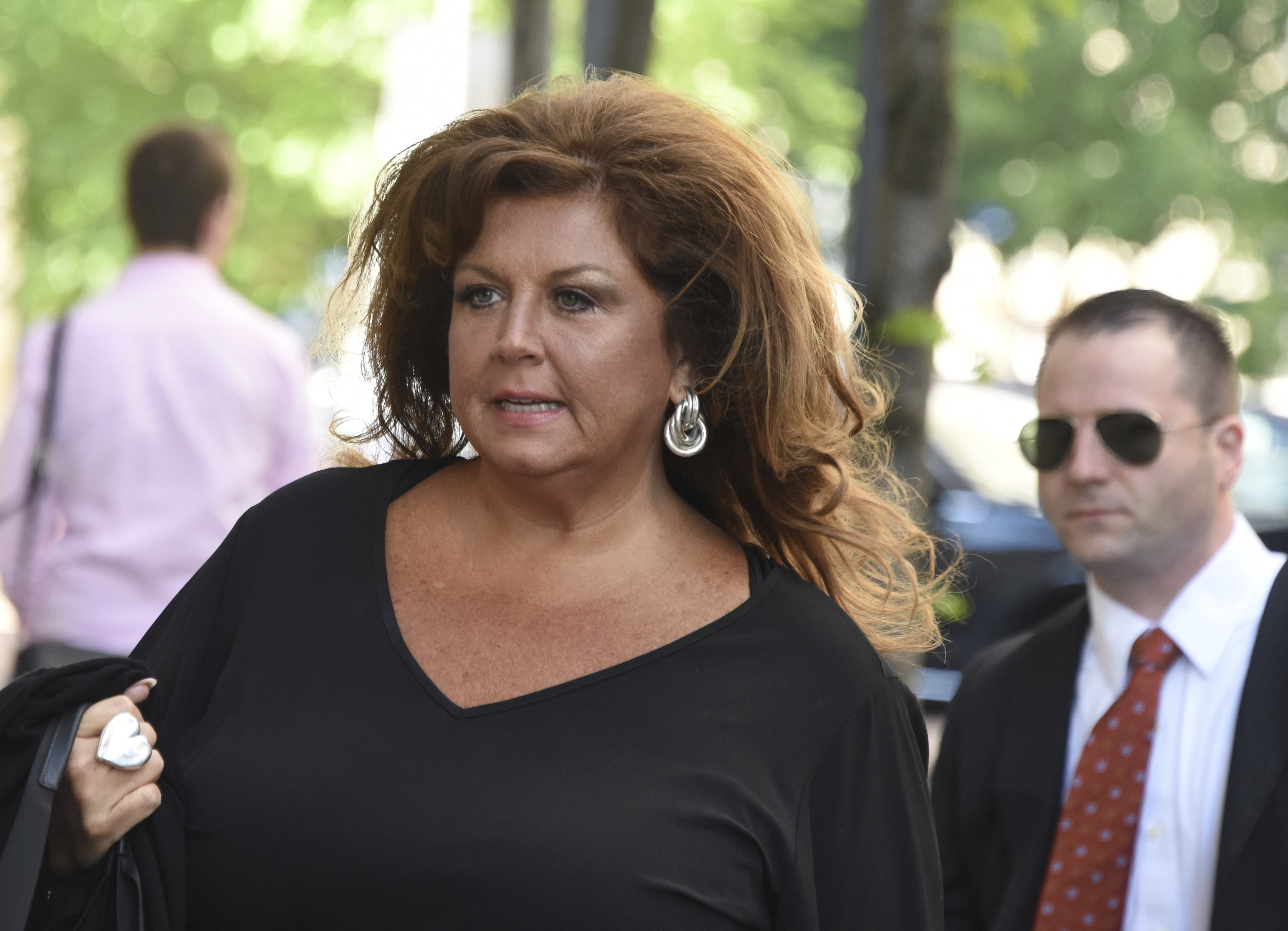 Defense chips away at total 'Dance Moms' star hid from court