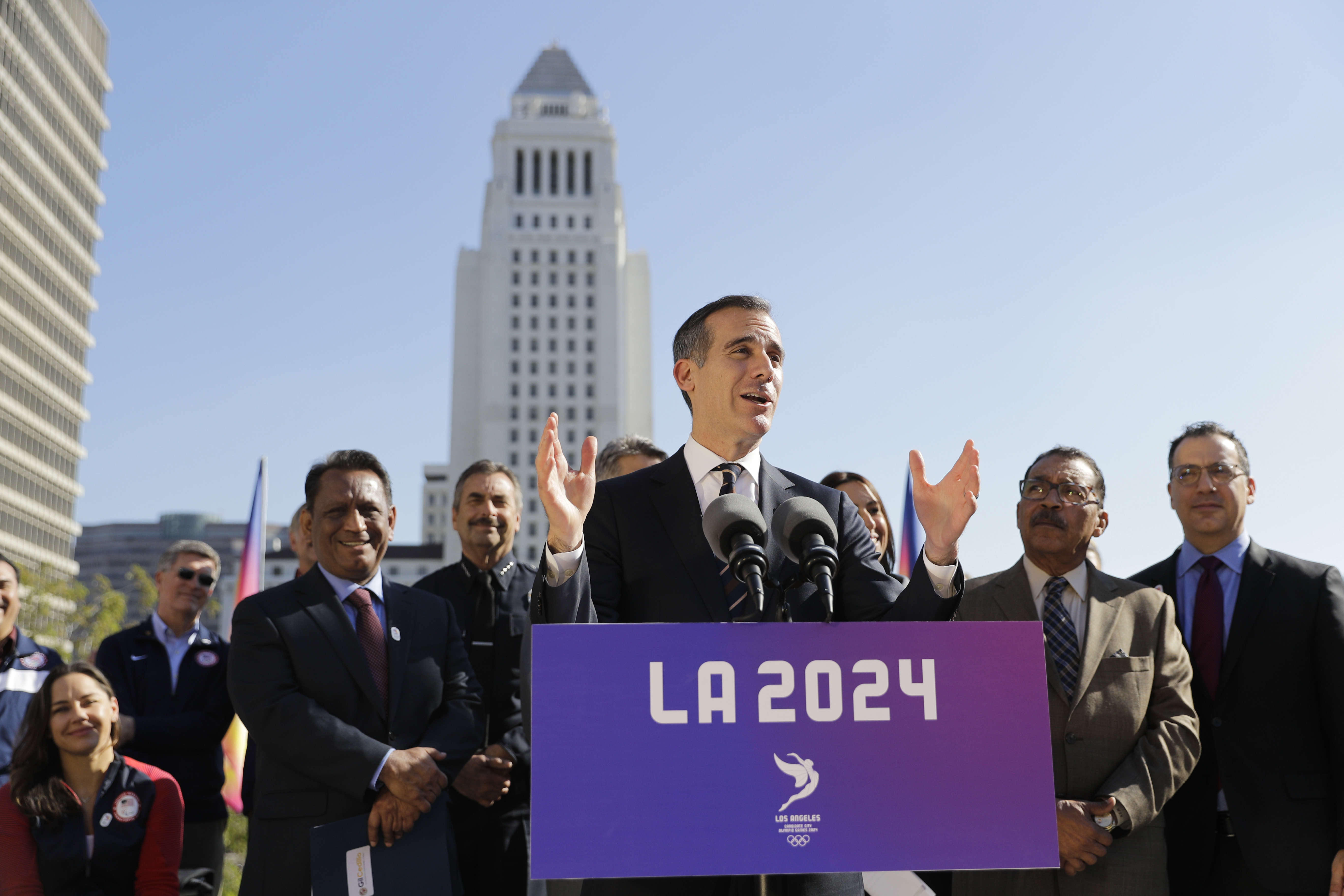 Los Angeles could land Olympic Games, but which year?