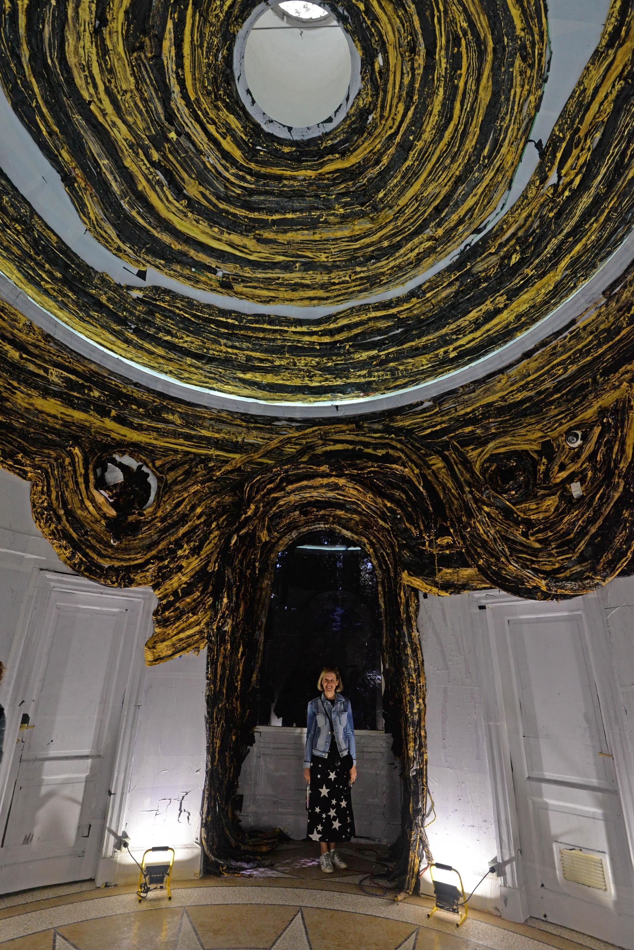 At Venice Biennale, American artist engages social issues