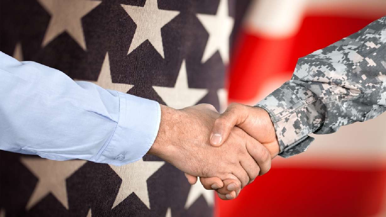 Local entrepreneurs learn the value of veteran networking
