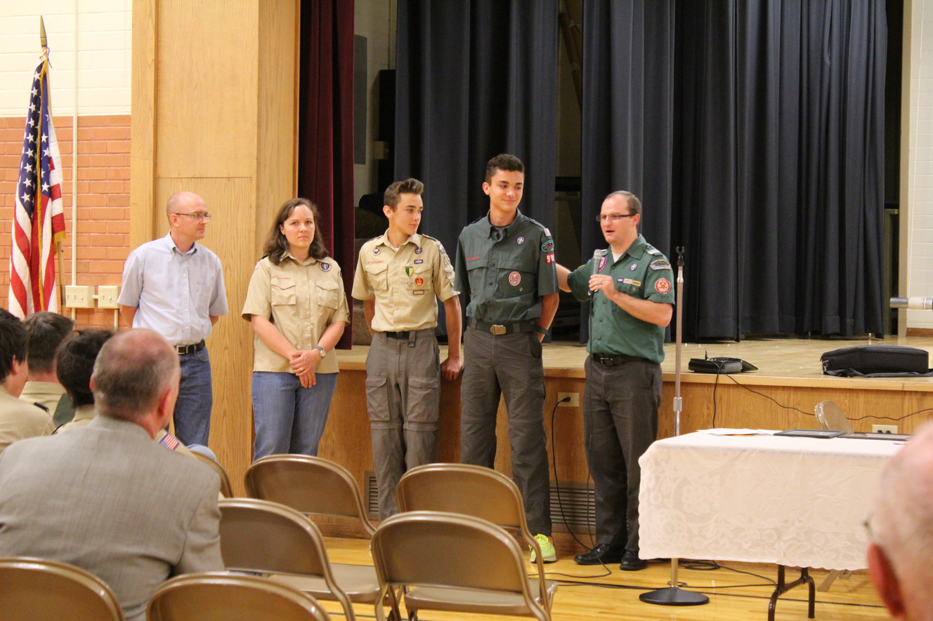 2 Boy Scouts from Roy receive national awards after helping save a life