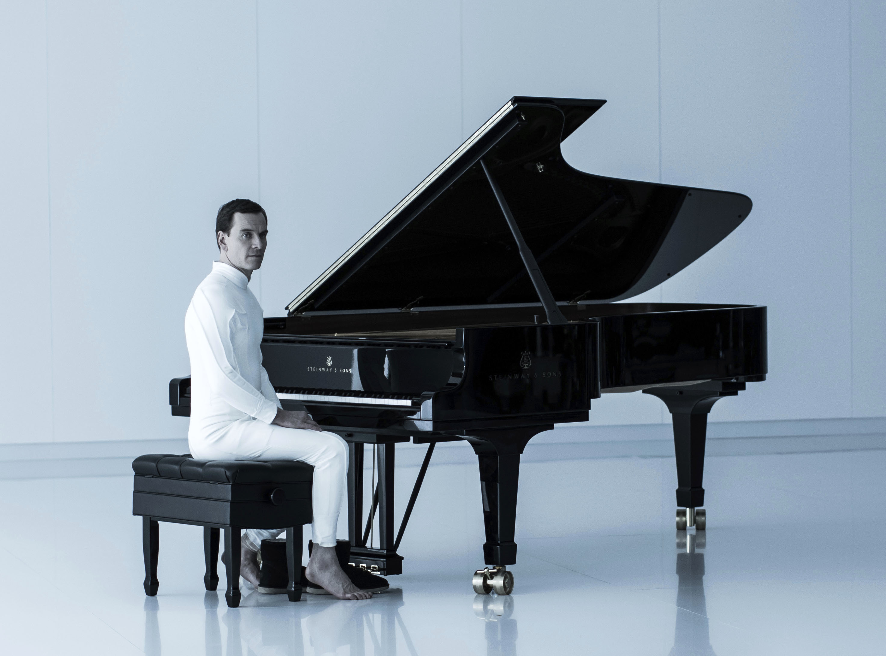 Killer artificial intelligence returns in 'Alien: Covenant'