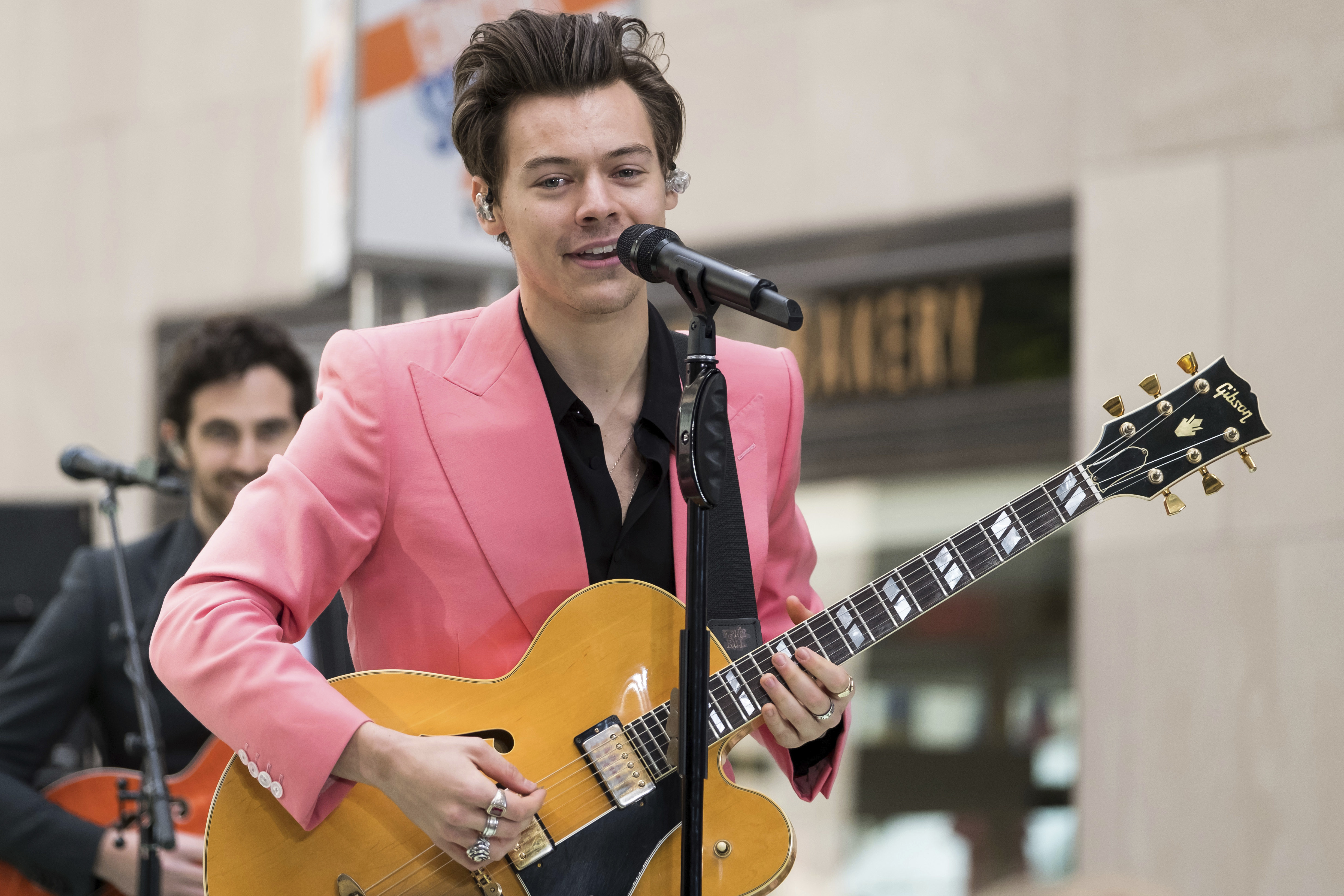 Harry Styles steps in to host Corden's 'Late Late Show'