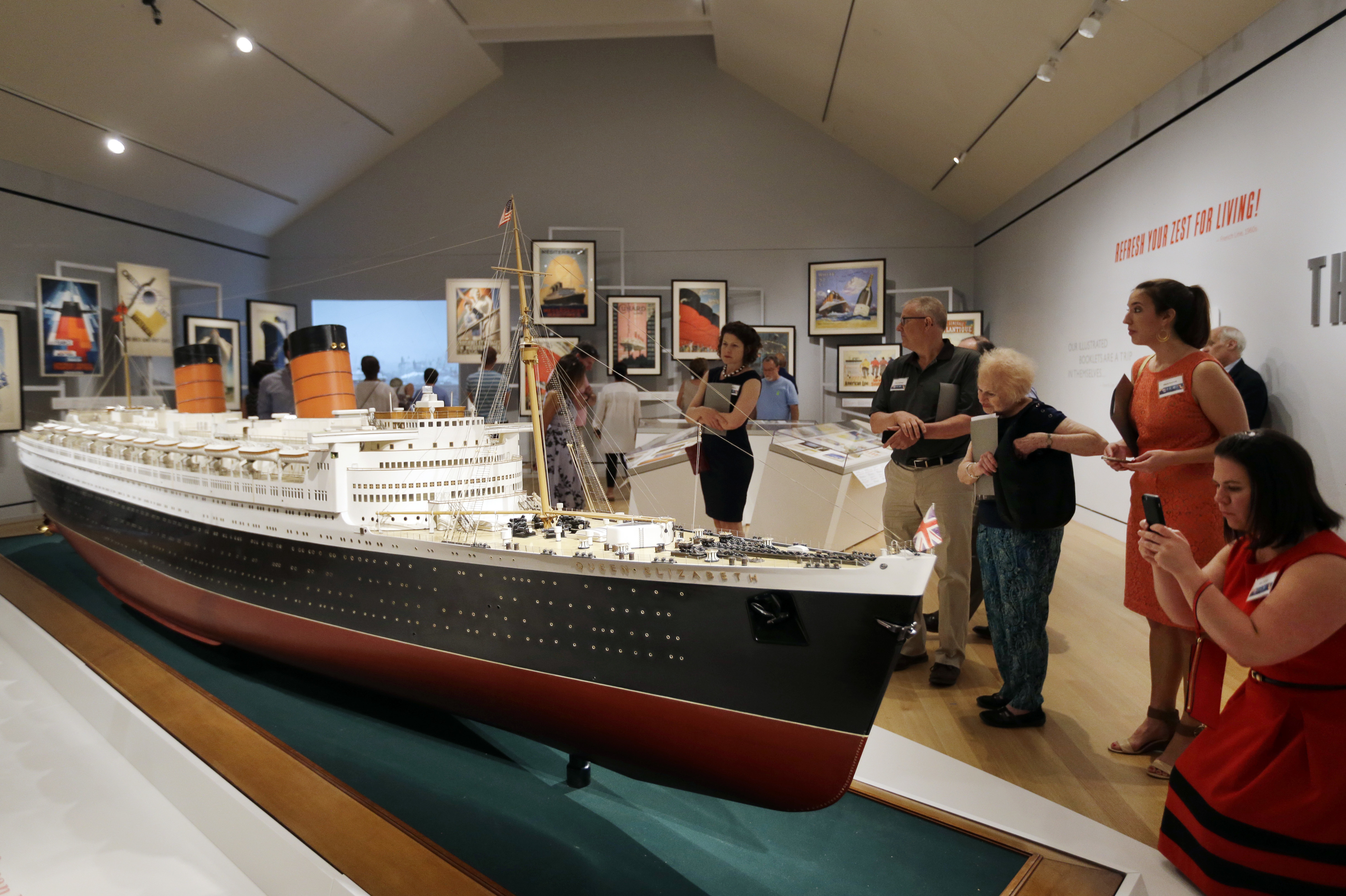 Exhibit explores heyday of Atlantic Ocean luxury liners