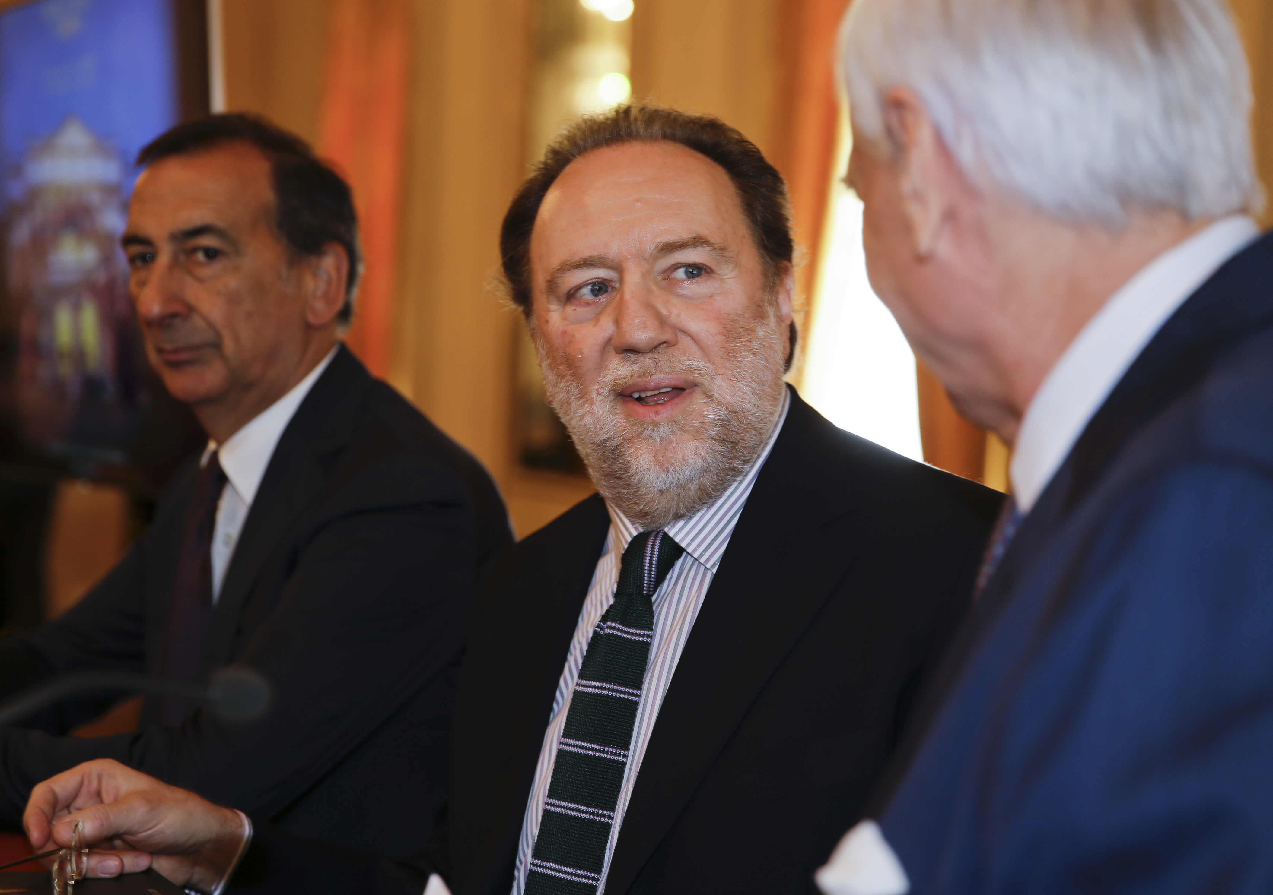 Conductor Riccardo Chailly to celebrate 40 years at La Scala