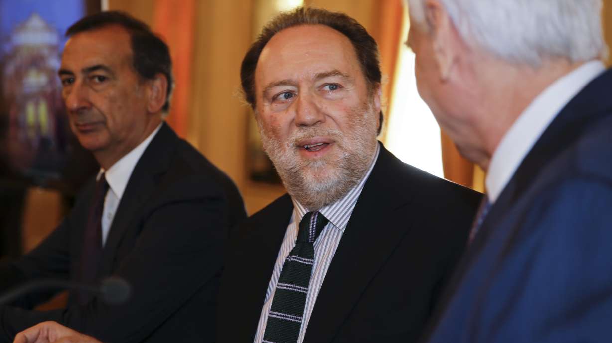 Conductor Riccardo Chailly to celebrate 40 years at La Scala