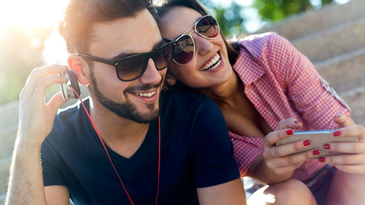 What you should know before buying sunglasses