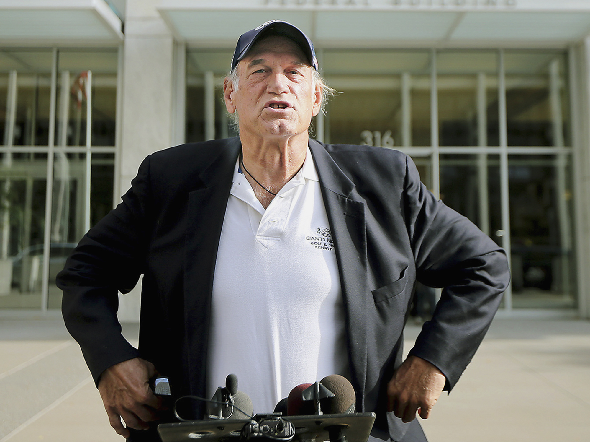 Ex-governor, wrestler Jesse Ventura to work for Russian TV