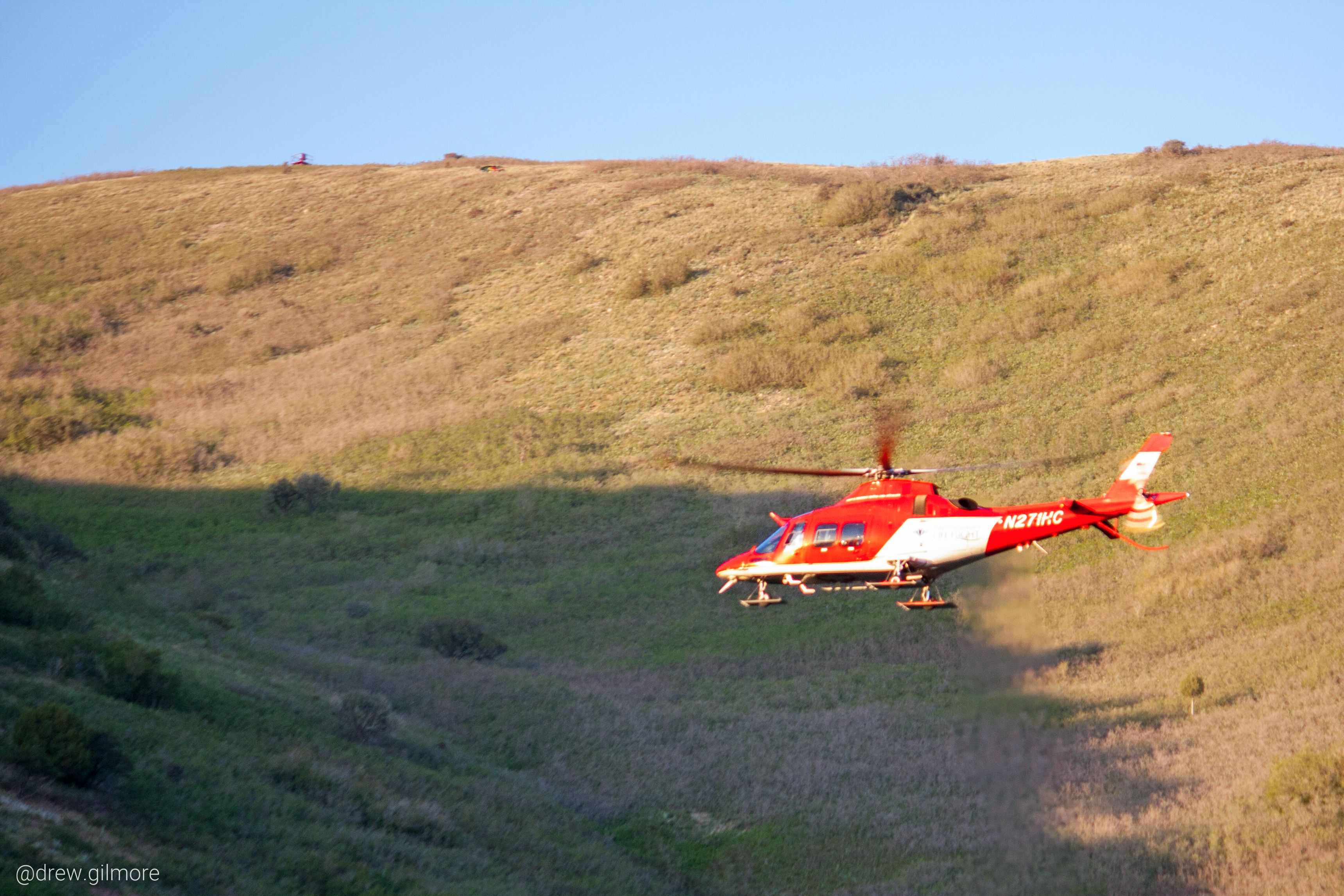 U. student dies from injuries in paragliding crash