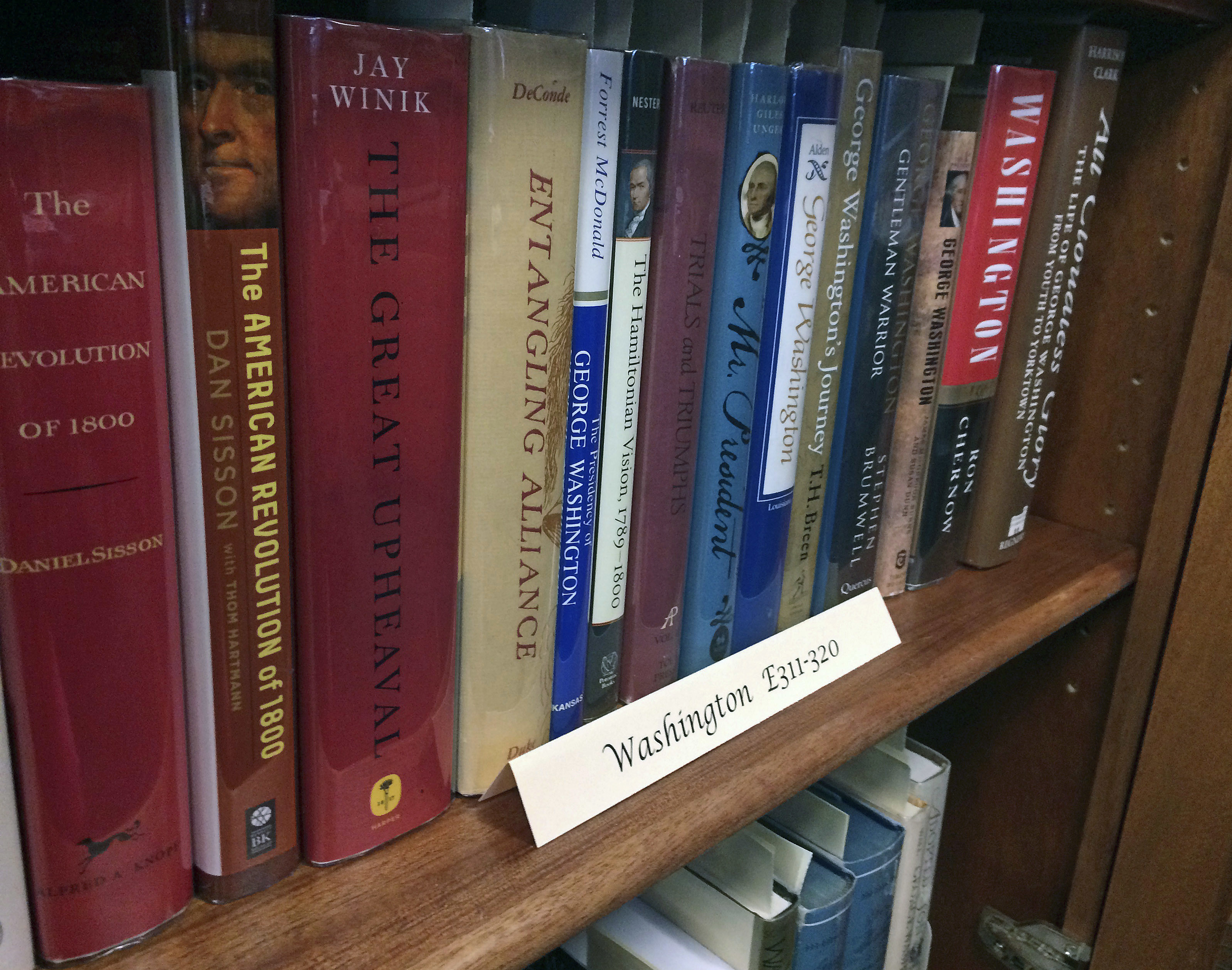 Collection of more than 2,700 books spans US presidency