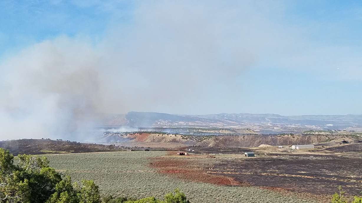 Ex-trooper pleads guilty to arson in eastern Utah wildfire