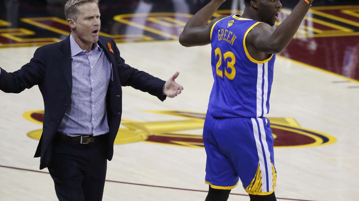 Warriors' Green stays in Game 4 after technical foul fiasco