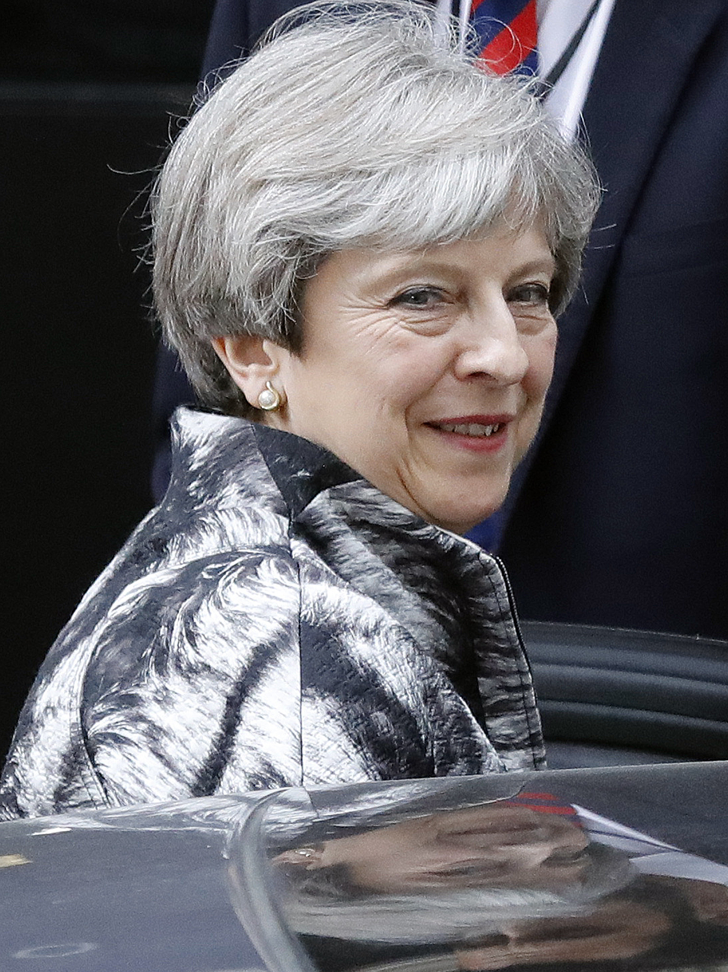 Lady Brexit meets Monsieur Europe: May, Macron hold talks